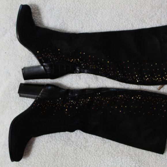 *Nancy Li Black Suede Boots (included in sale) - Picture 4 of 8